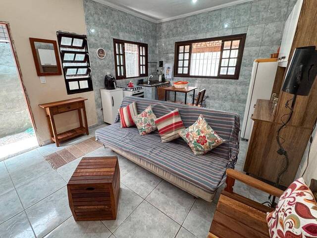 Casa para Locação em Caraguatatuba - 2