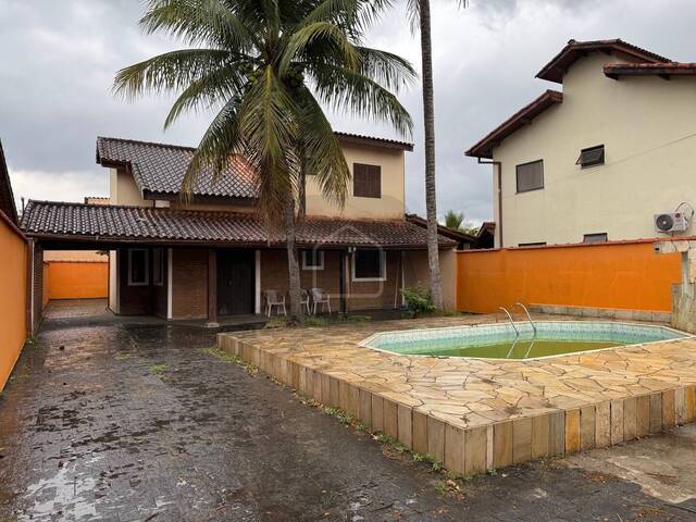 Venda em Pontal de Santa Marina - Caraguatatuba
