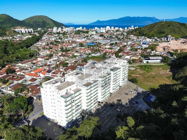 Apartamento para Venda em Caraguatatuba - 4
