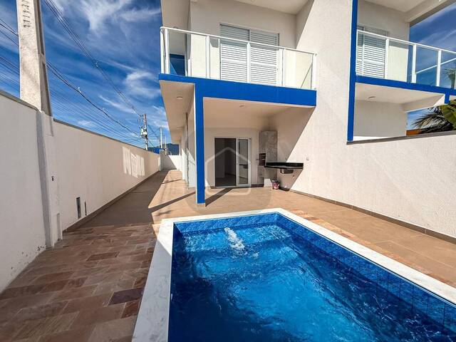 #109 - Casa para Venda em Caraguatatuba - SP