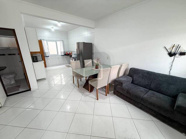 Casa para Venda em Caraguatatuba - 5