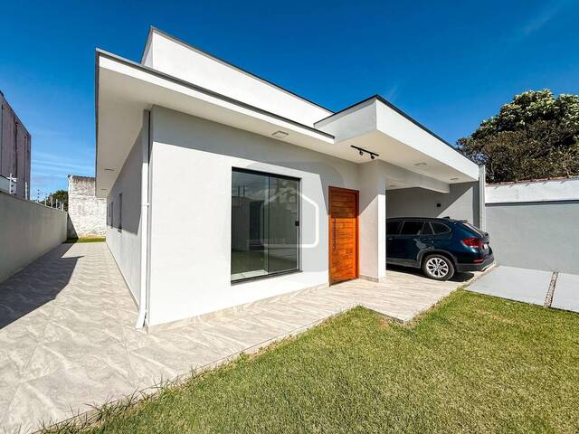 #129 - Casa para Venda em Caraguatatuba - SP
