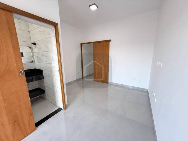 Apartamento para Locação em Caraguatatuba - 4