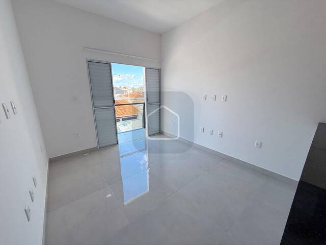 Apartamento para Locação em Caraguatatuba - 2