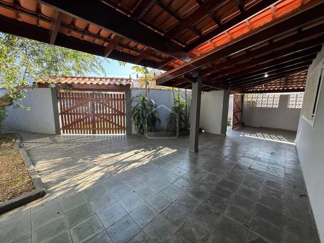 #134 - Casa para Venda em Caraguatatuba - SP