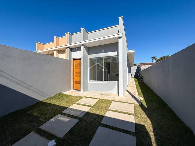 #143 - Casa para Venda em Caraguatatuba - SP