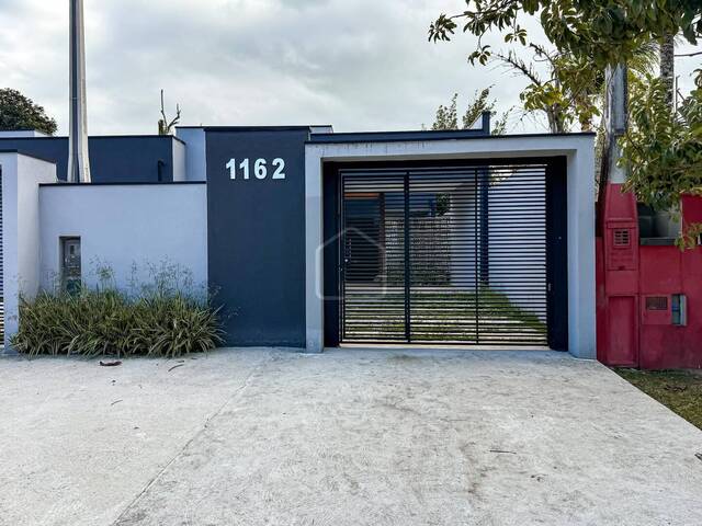 #145 - Casa para Venda em Caraguatatuba - SP