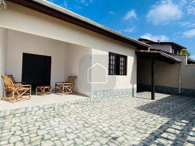 #146 - Casa para Venda em Caraguatatuba - SP