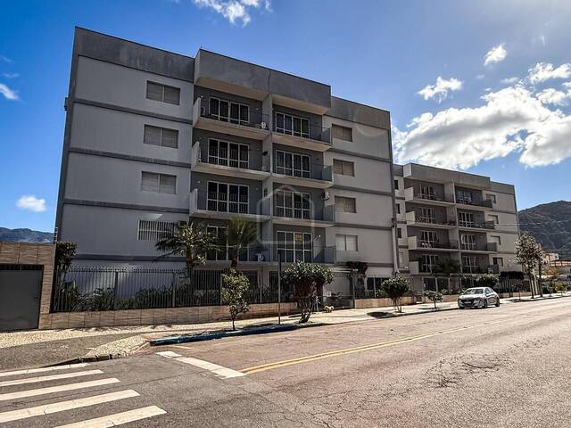 Apartamento para Venda em Caraguatatuba - 4