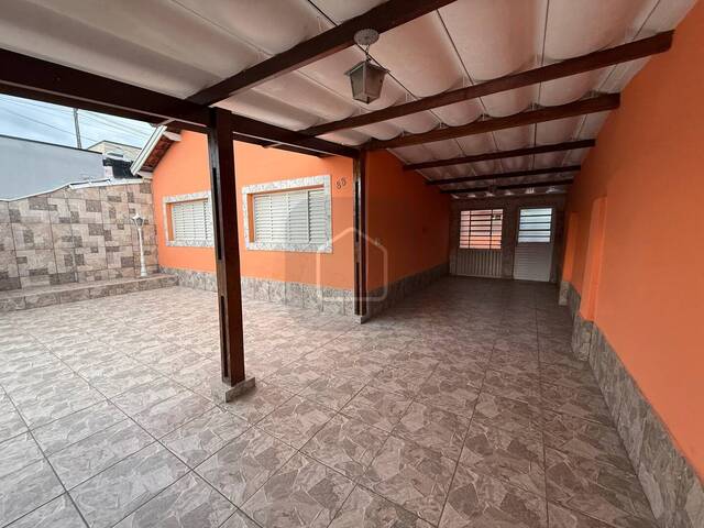 #153 - Casa para Locação em Caraguatatuba - SP