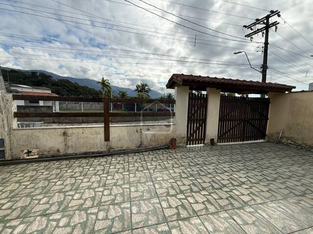 Casa para Venda em Caraguatatuba - 4