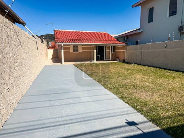 #160 - Casa para Venda em Caraguatatuba - SP