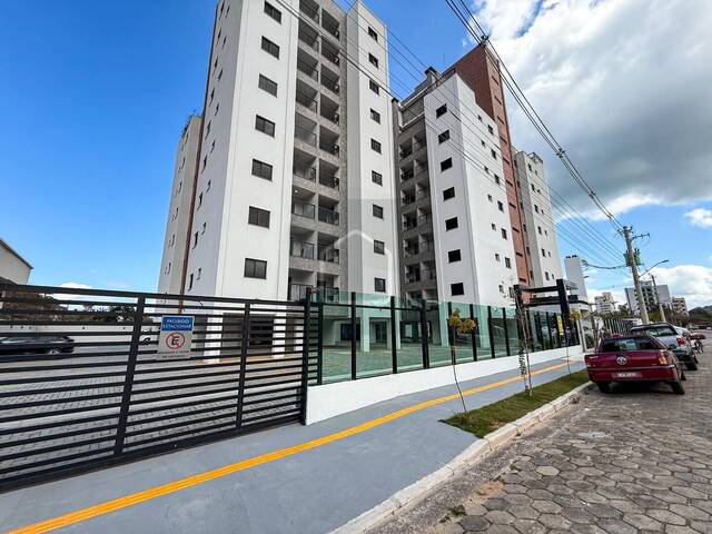 #162 - Apartamento para Venda em Caraguatatuba - SP