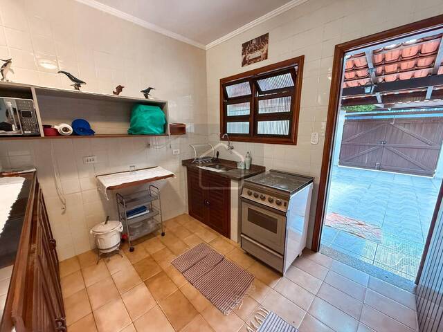 Casa para Venda em Caraguatatuba - 4