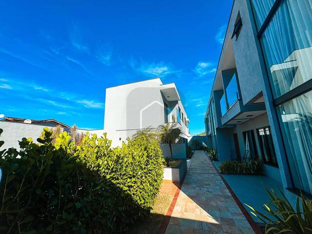 #179 - Casa para Venda em Caraguatatuba - SP