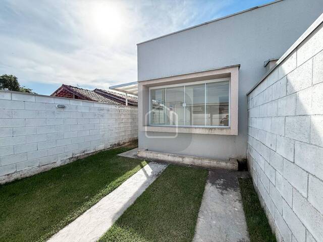 #182 - Casa para Venda em Caraguatatuba - SP