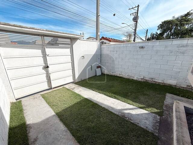 Casa para Venda em Caraguatatuba - 4