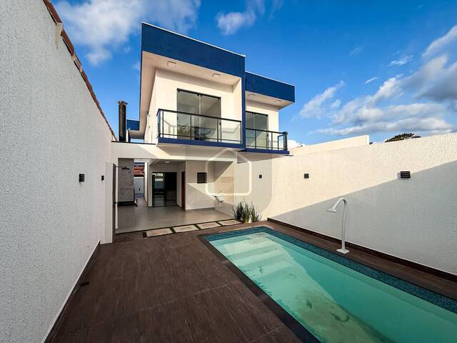 #183 - Casa para Venda em Caraguatatuba - SP