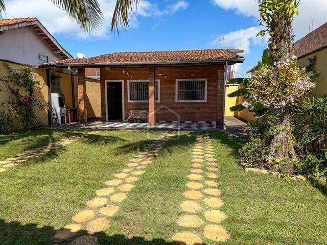 #188 - Casa para Venda em Caraguatatuba - SP