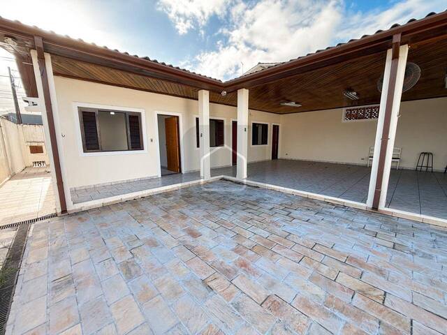 #191 - Casa para Venda em Caraguatatuba - SP