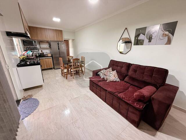 #196 - Casa para Venda em Caraguatatuba - SP