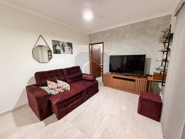 #196 - Casa para Venda em Caraguatatuba - SP