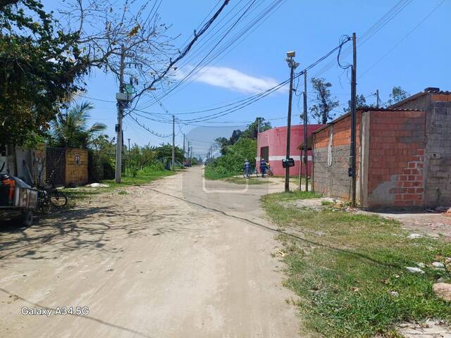 Terreno para Venda em Caraguatatuba - 4