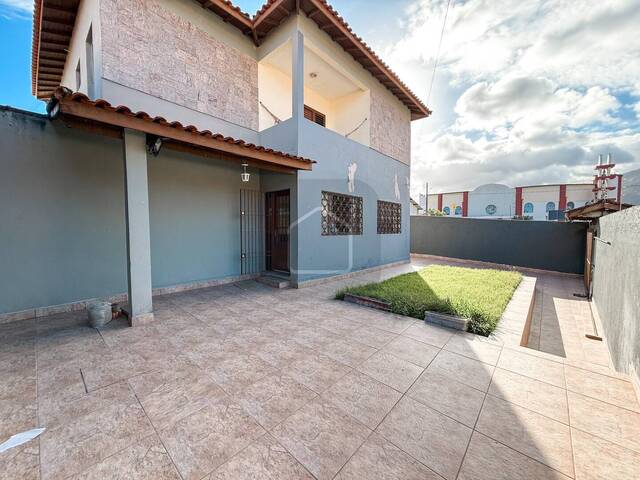 #206 - Casa para Venda em Caraguatatuba - SP