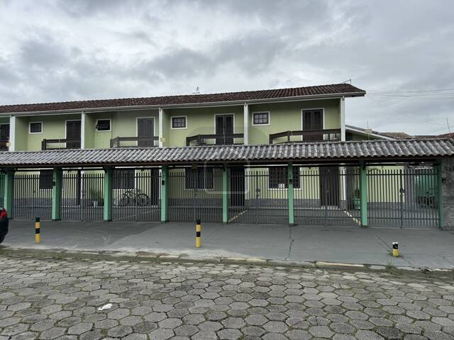 Casa para Venda em Caraguatatuba - 3