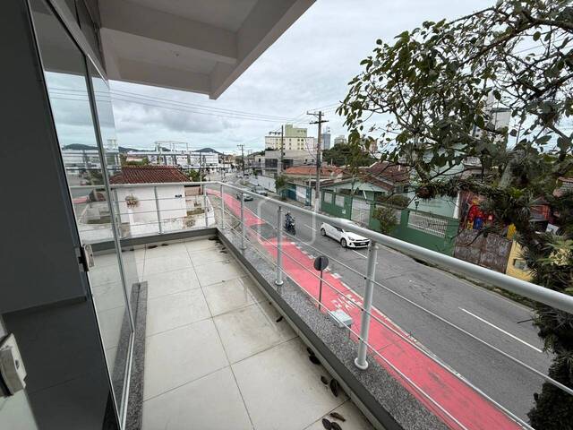 Sala para Locação em Caraguatatuba - 4