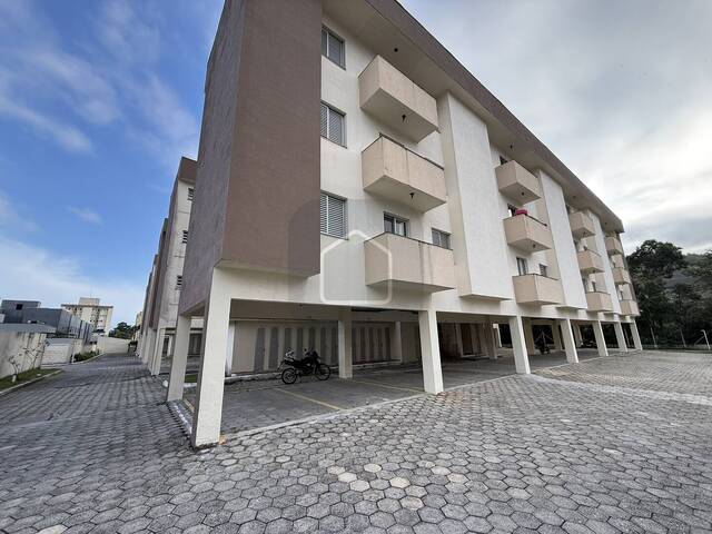 #229 - Apartamento para Locação em Caraguatatuba - SP