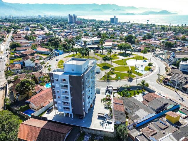 Apartamento para Venda em Caraguatatuba - 4
