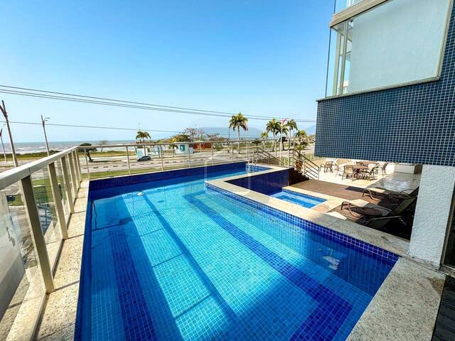#135 - Apartamento para Venda em Caraguatatuba - SP