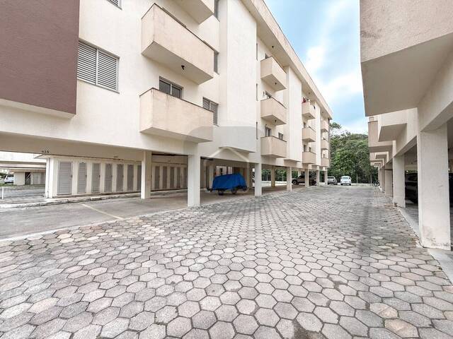Locação em Jardim Casa Branca - Caraguatatuba