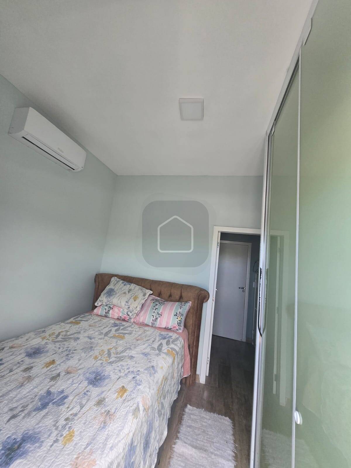 Casa à venda com 2 quartos, 140m² - Foto 6