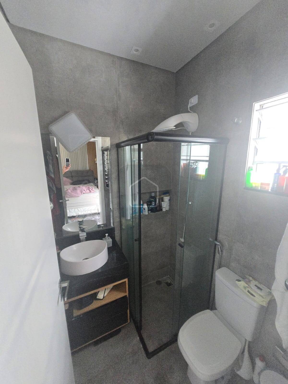 Casa à venda com 2 quartos, 140m² - Foto 25