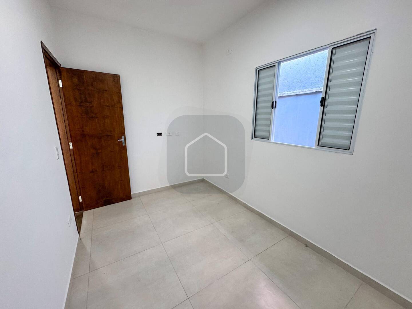 Casa à venda com 2 quartos, 61m² - Foto 27