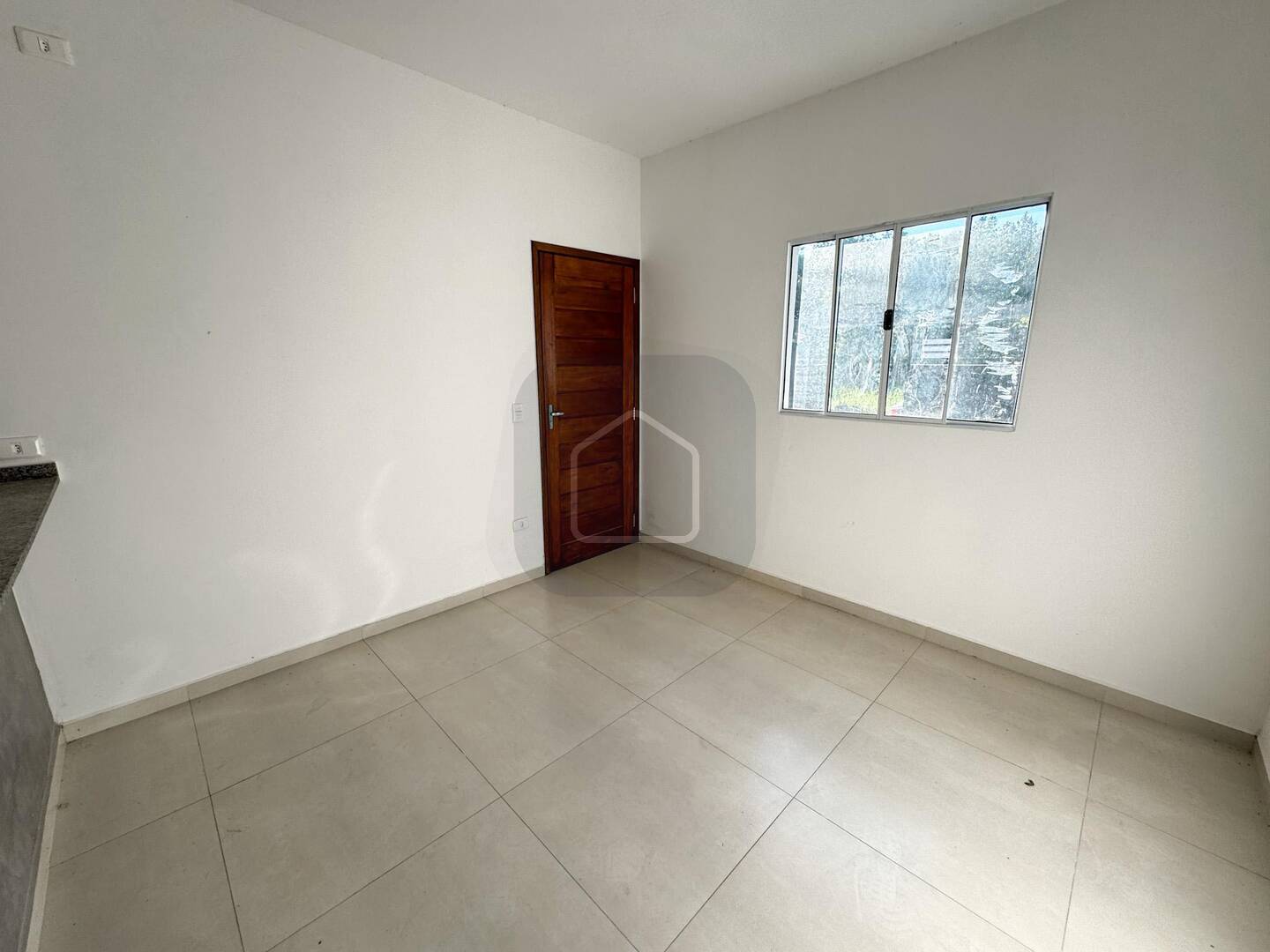 Casa à venda com 2 quartos, 61m² - Foto 11