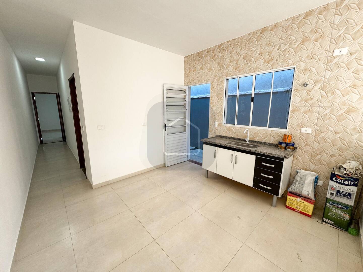 Casa à venda com 2 quartos, 61m² - Foto 20