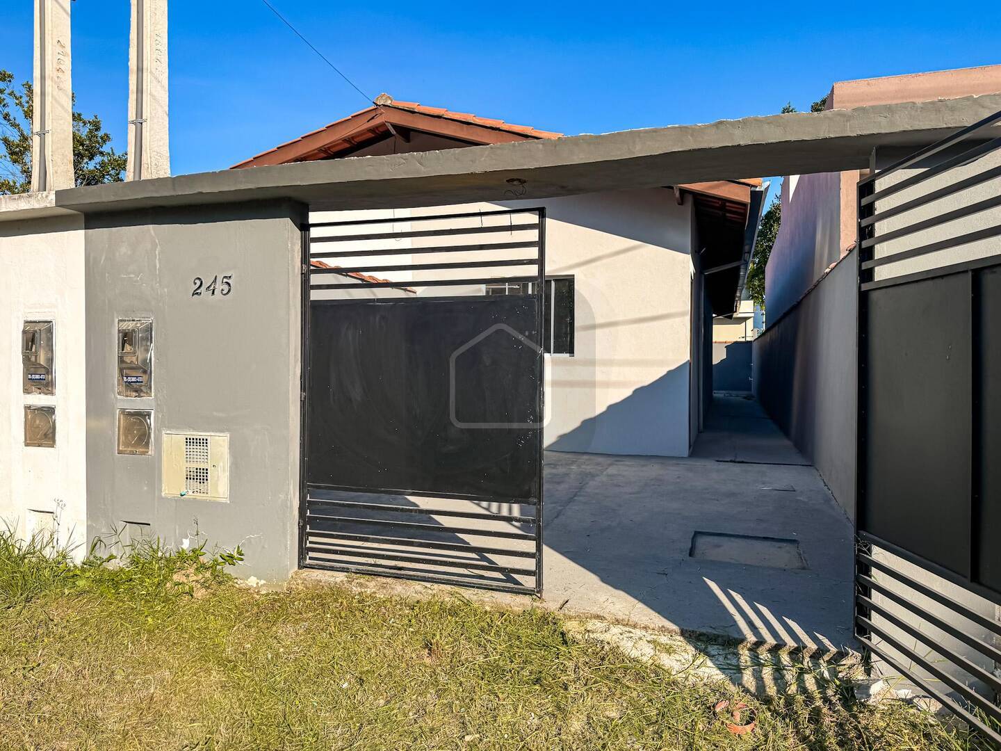 Casa à venda com 2 quartos, 61m² - Foto 3