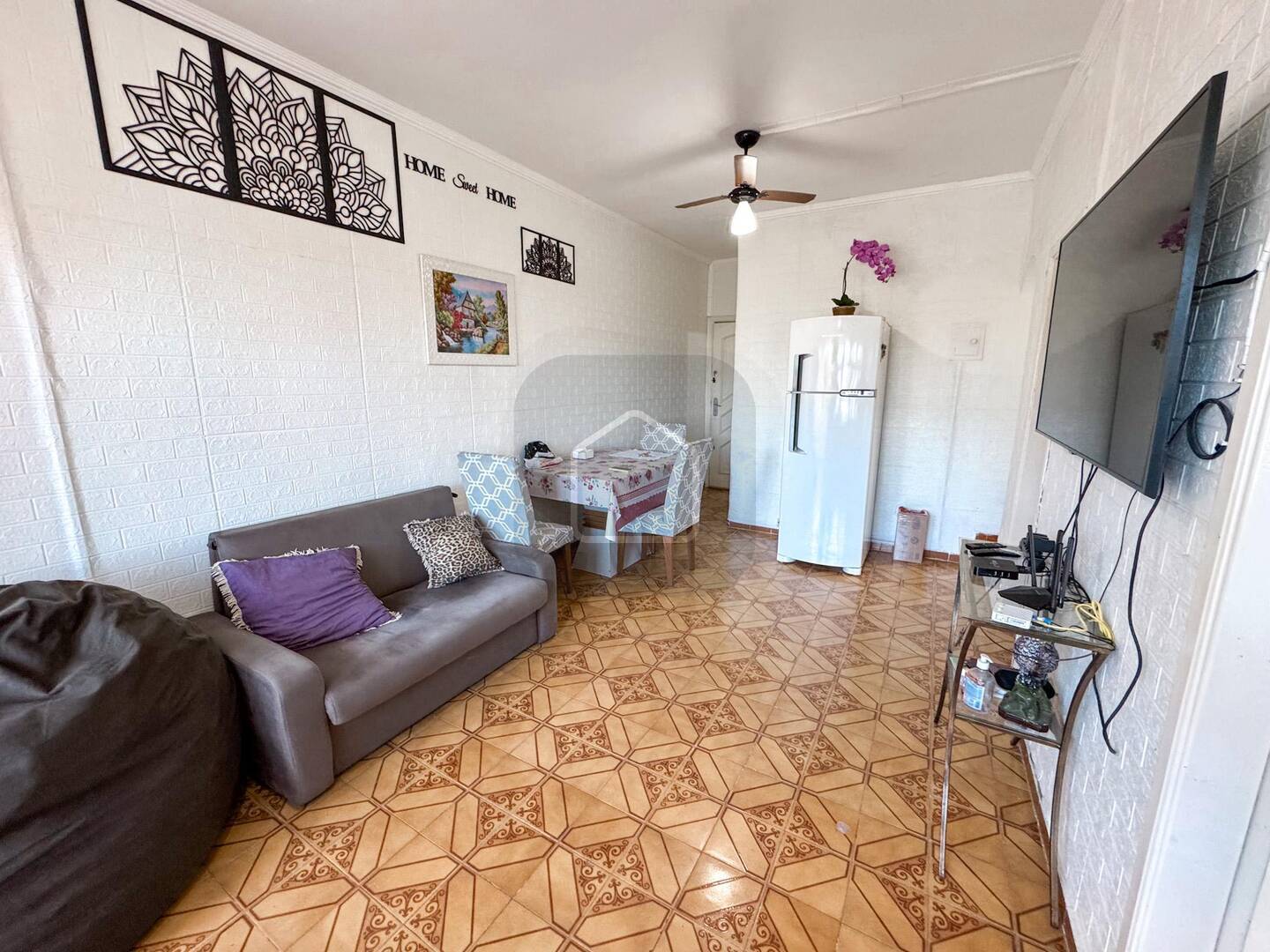 Apartamento à venda com 2 quartos, 62m² - Foto 4