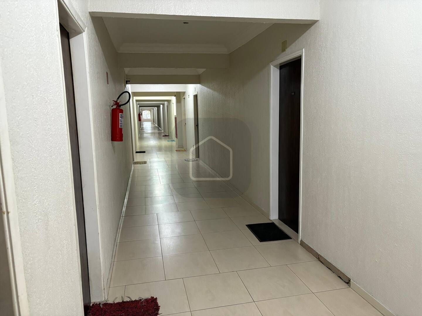 Apartamento à venda com 1 quarto, 41m² - Foto 9
