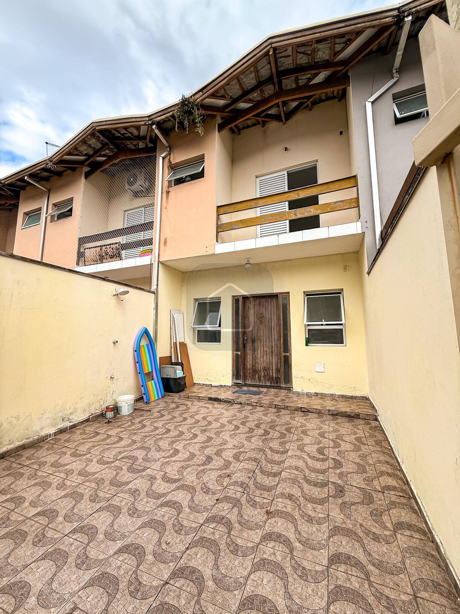 Casa, 2 quartos, 100 m² - Foto 1