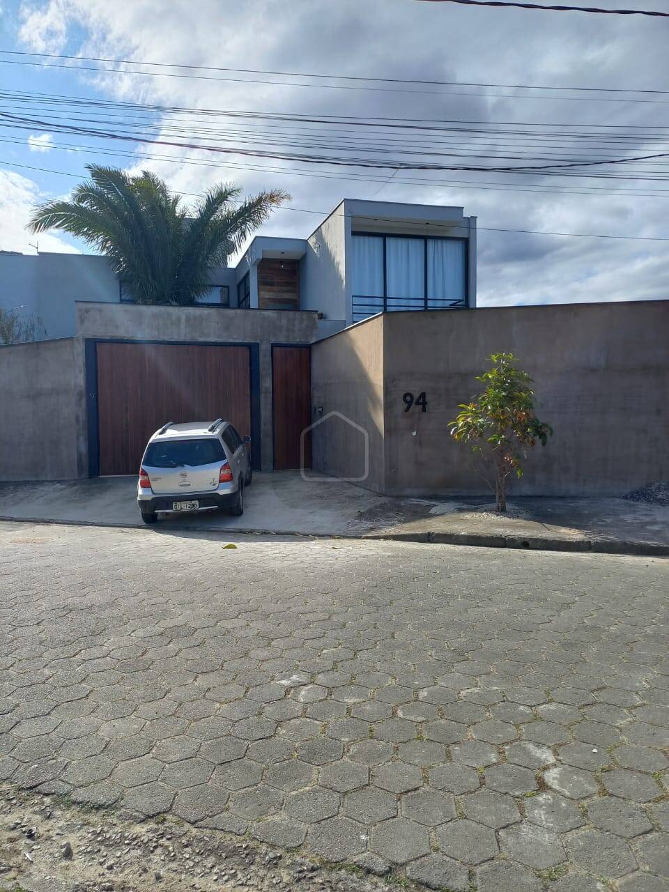 Casa, 3 quartos, 220 m² - Foto 1