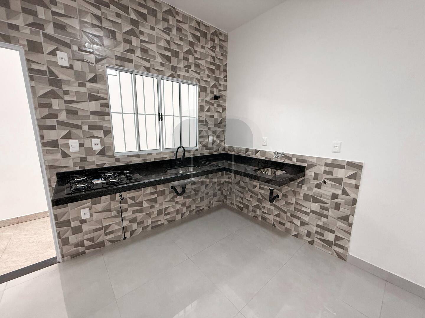 Apartamento para alugar com 1 quarto, 40m² - Foto 11