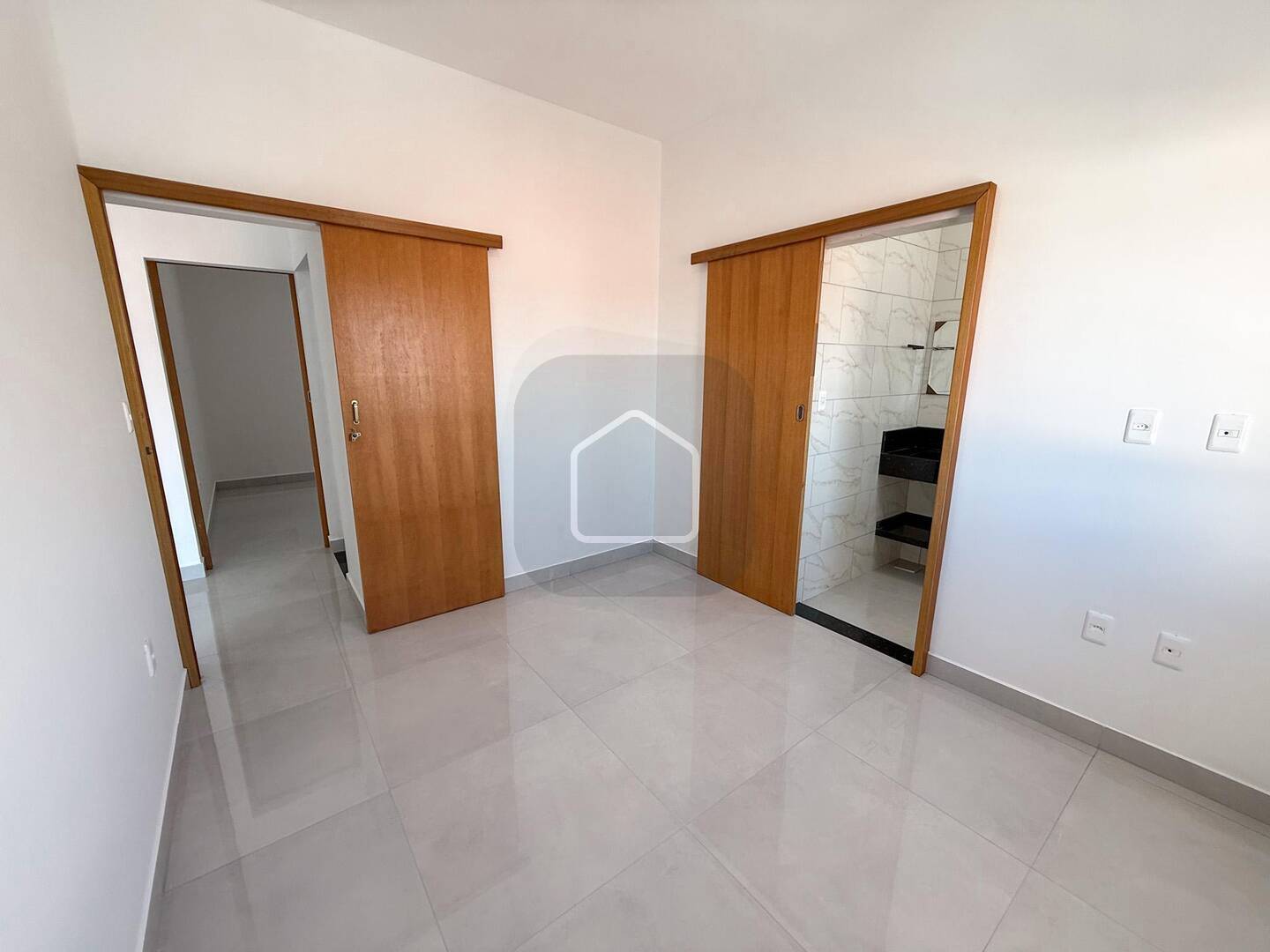 Apartamento para alugar com 2 quartos, 60m² - Foto 14