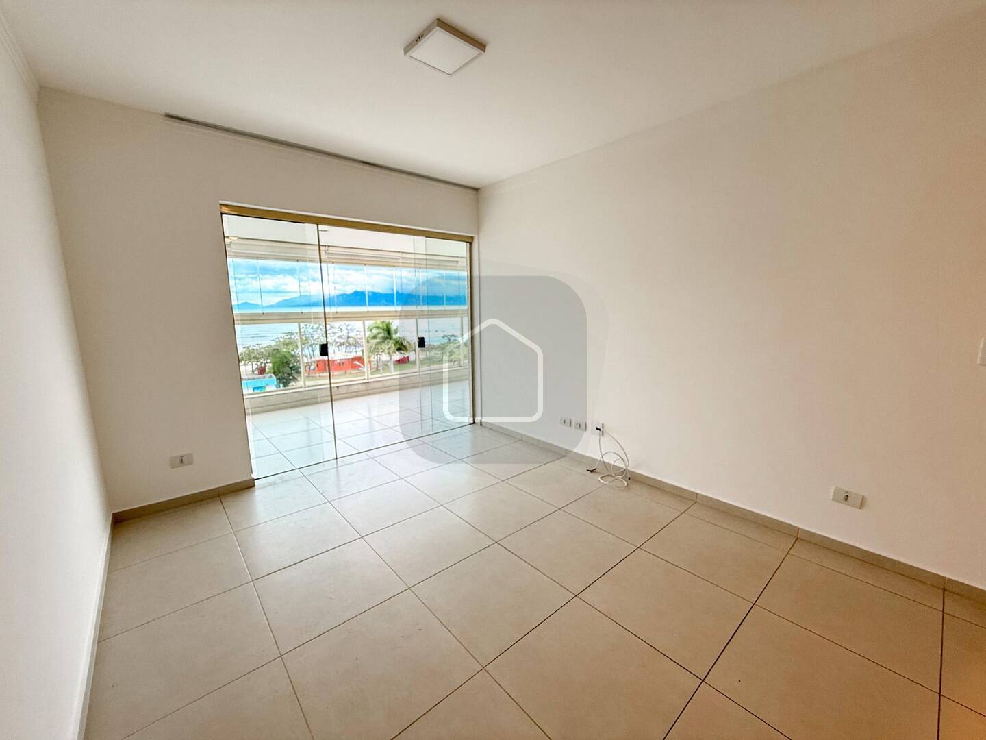 Apartamento à venda e aluguel com 3 quartos, 106m² - Foto 12