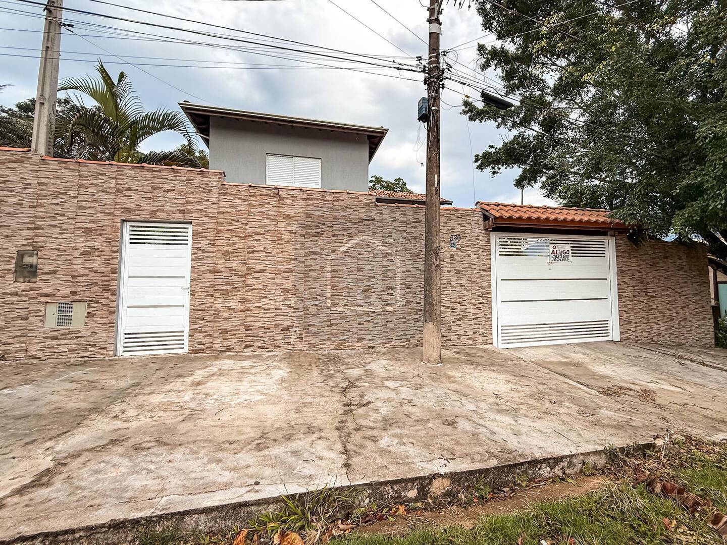 Casa à venda e aluguel com 3 quartos, 197m² - Foto 33