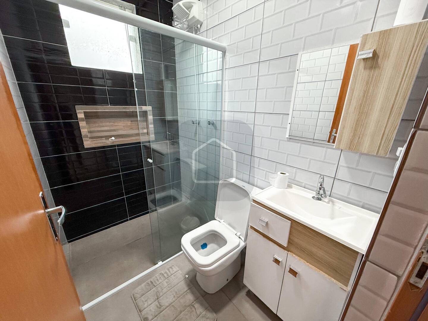 Casa à venda e aluguel com 3 quartos, 197m² - Foto 22
