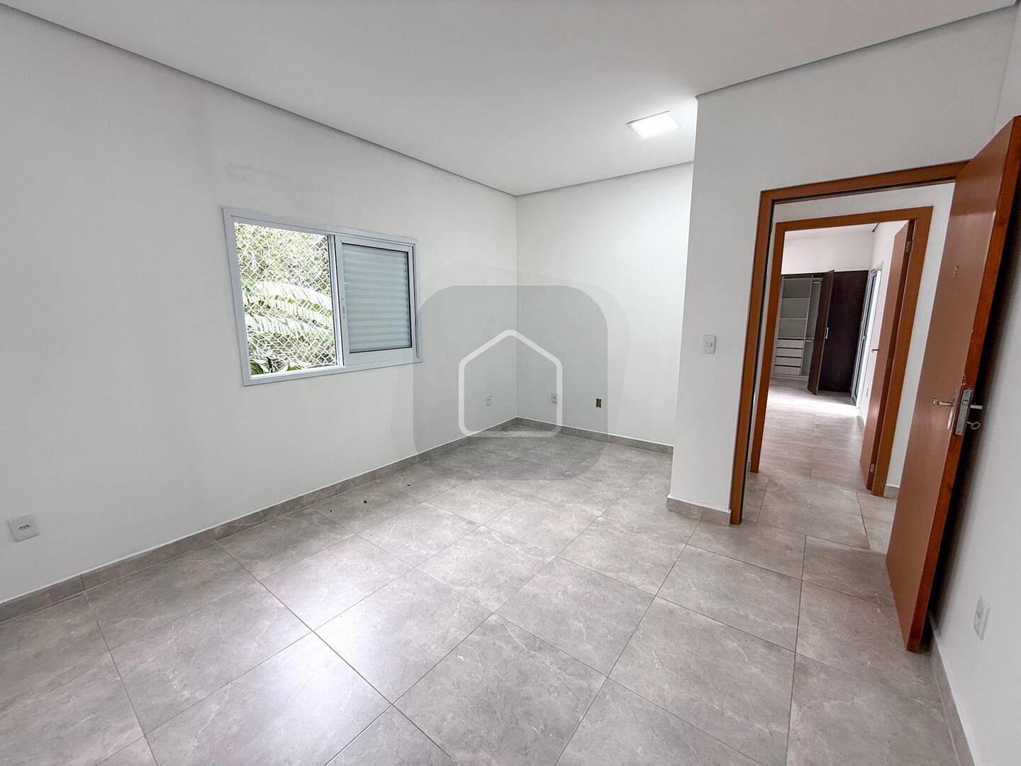 Casa à venda e aluguel com 3 quartos, 197m² - Foto 26